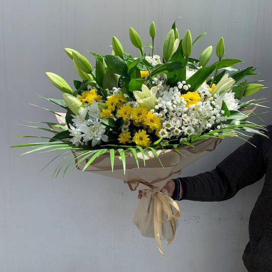 Floral Fantasy Lily Bouquet