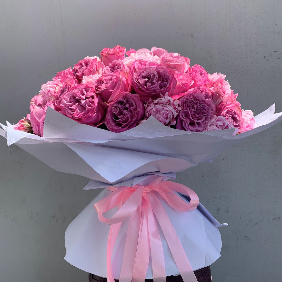 Think Pink Rubans Roses Think of Pink Roses Bouquet – Le Flora Flowers