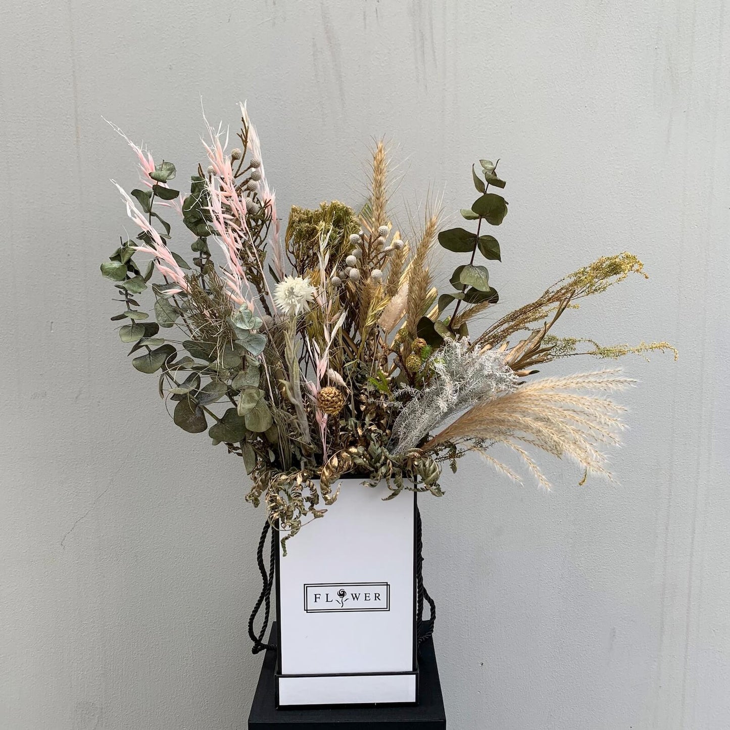 Dreamy Dry Flowers Arrangement