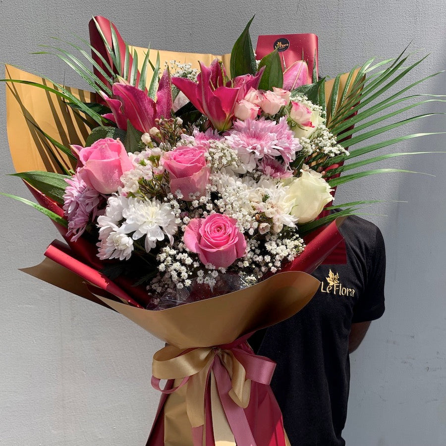 Pink & White Beauty Bouquet