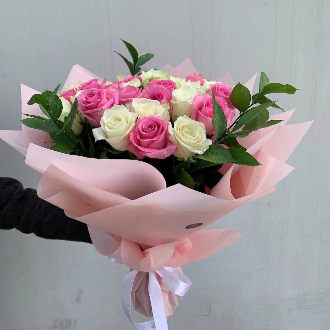 Pink Fantasy Rose Bouquet